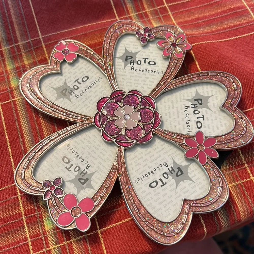 Antique Cluster Frame Photo Accessories Die Cast/Metal New Never Used Flower 🌸